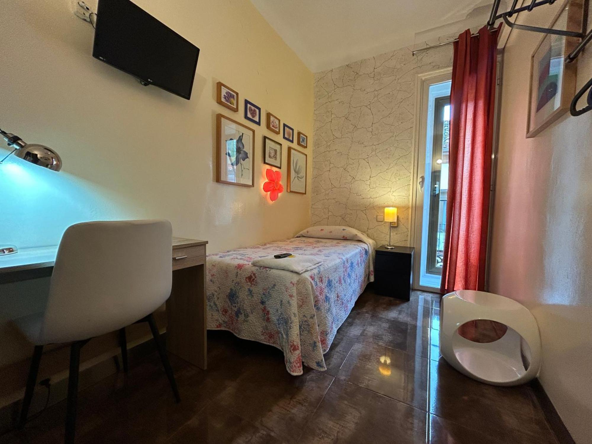 Casa De Huespedes Dolce Vita, Madrid